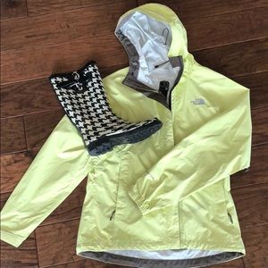 The North Face Venture Ultralight Rain Jacket #2
